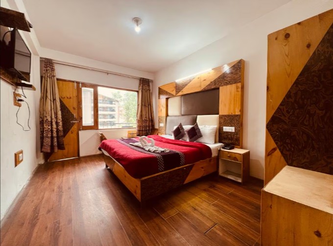 Hotel Solitaire Manali